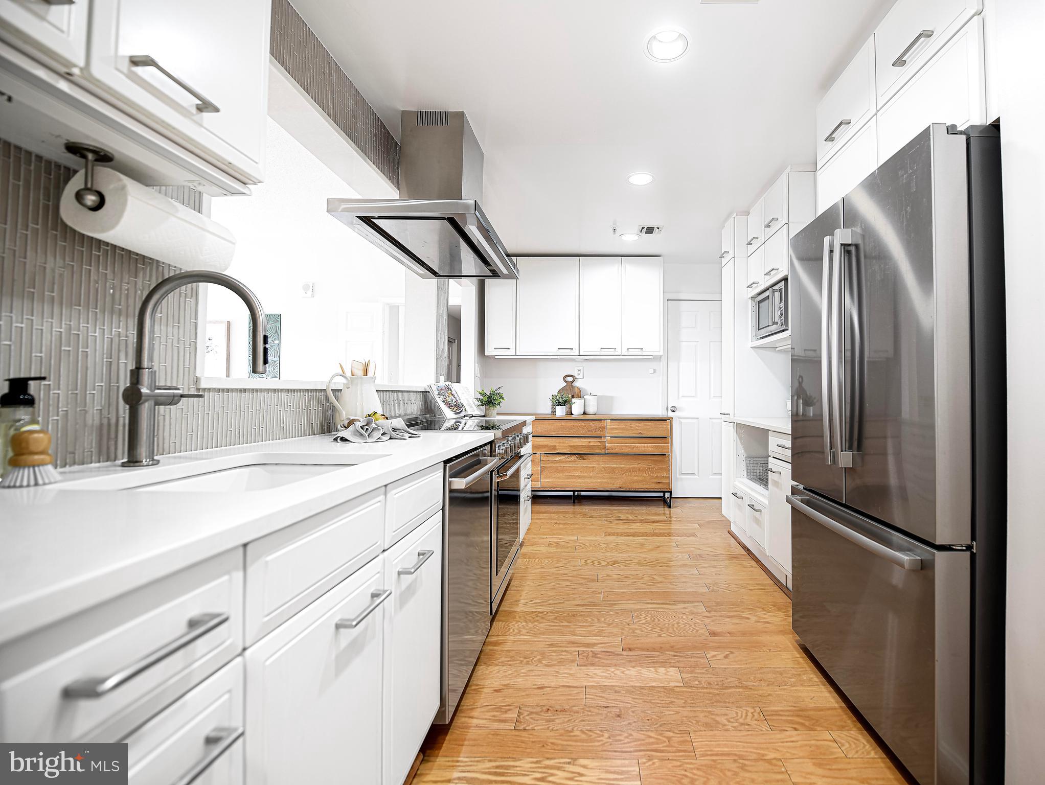 TUSCANY-CANTERBURY - Residential