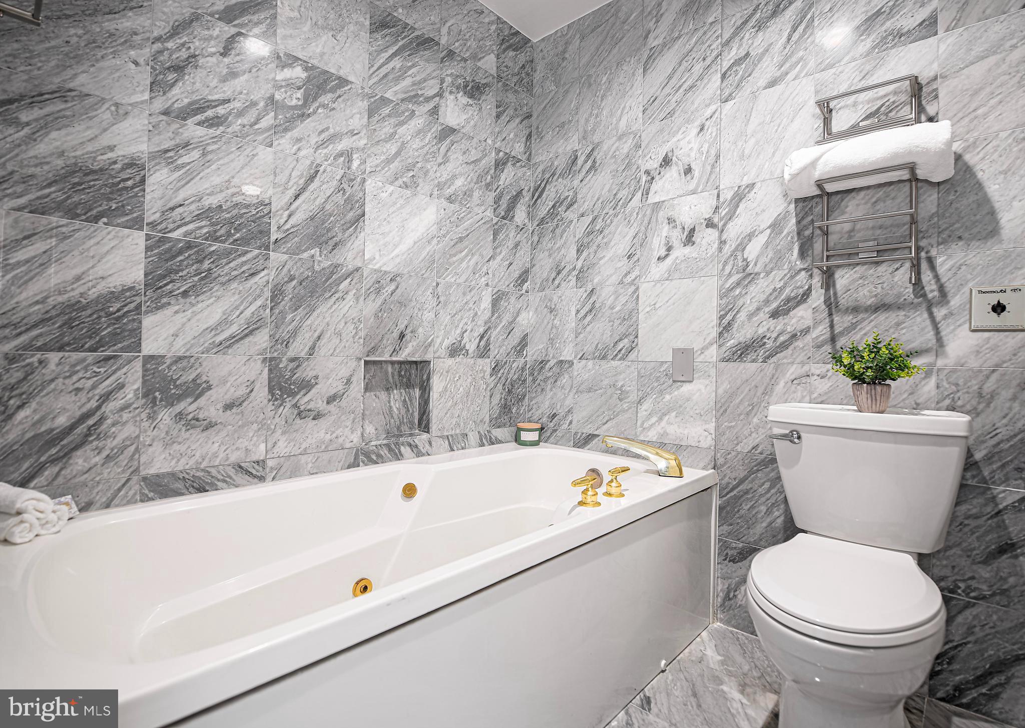 TUSCANY-CANTERBURY - Residential