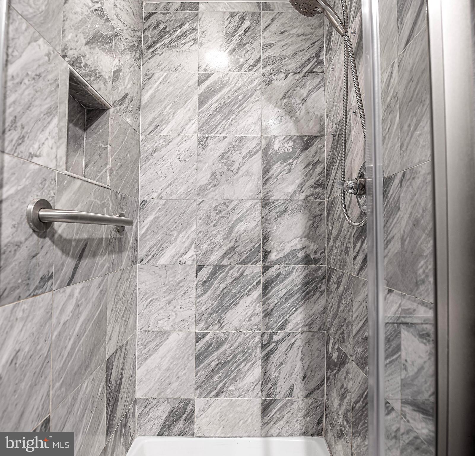 TUSCANY-CANTERBURY - Residential