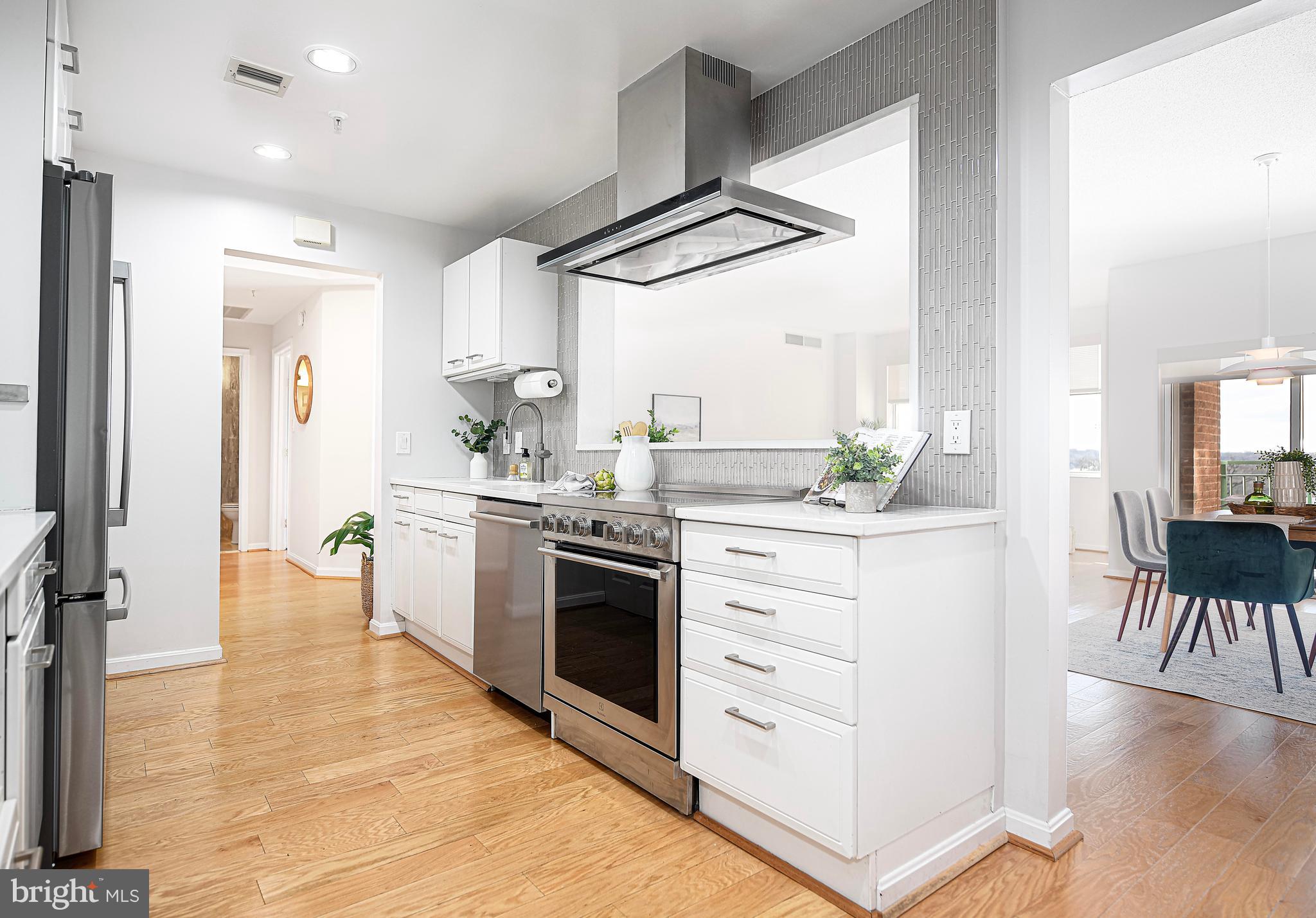 TUSCANY-CANTERBURY - Residential