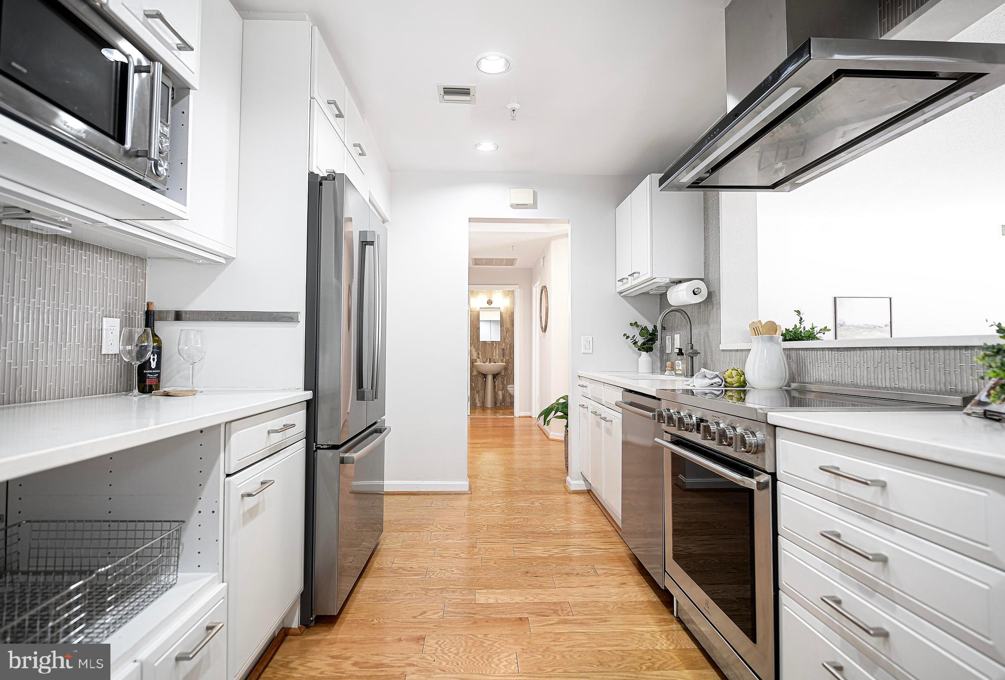 TUSCANY-CANTERBURY - Residential