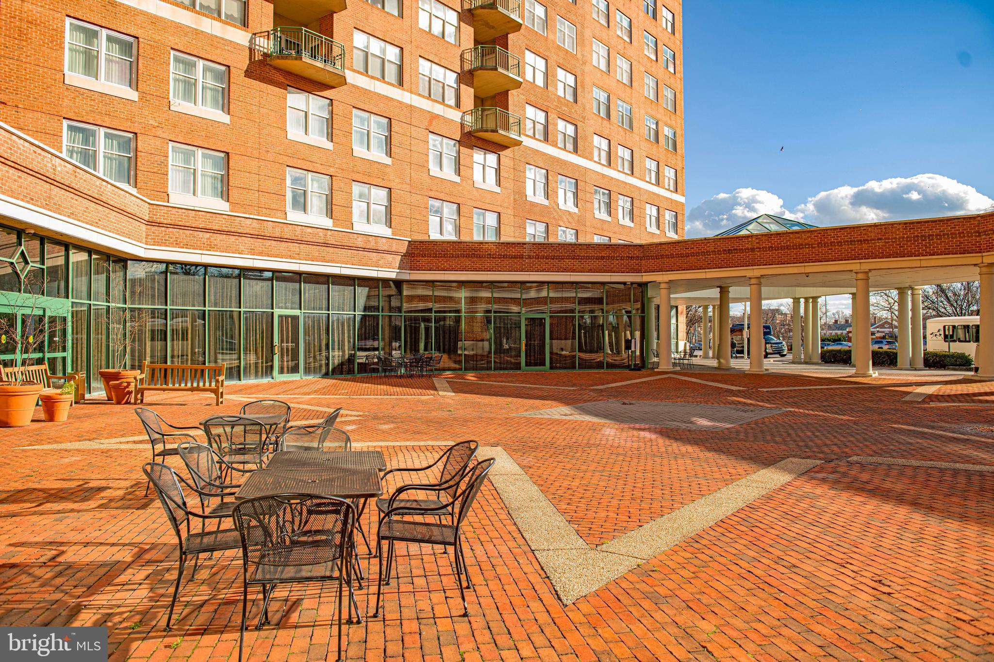 TUSCANY-CANTERBURY - Residential