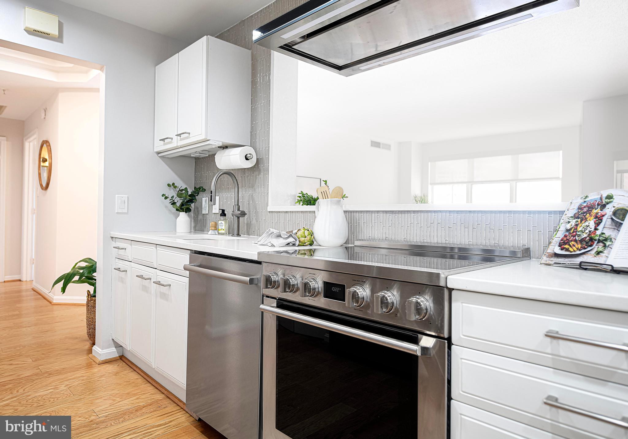 TUSCANY-CANTERBURY - Residential