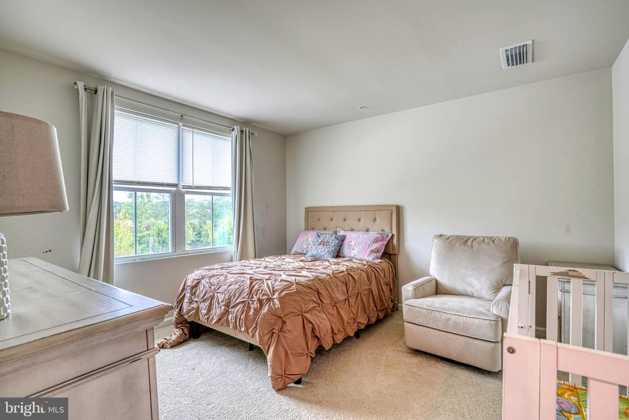 HERON POINT - Residential