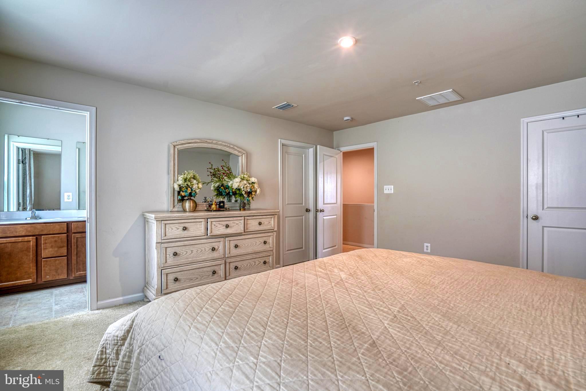 HERON POINT - Residential