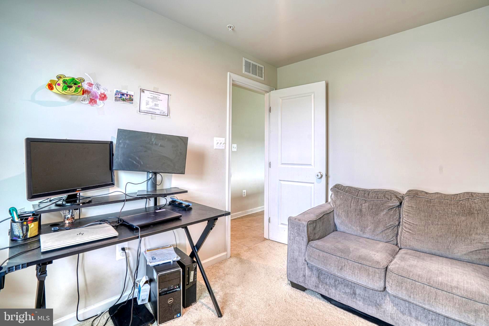 HERON POINT - Residential