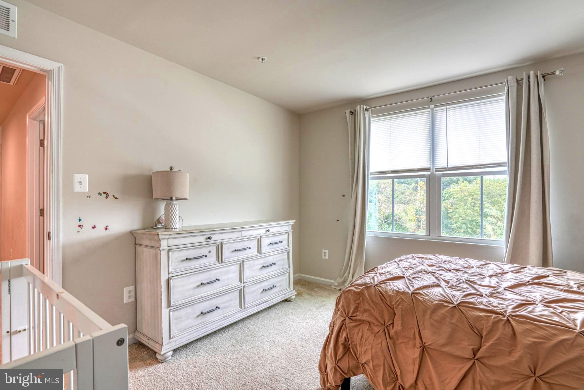 HERON POINT - Residential