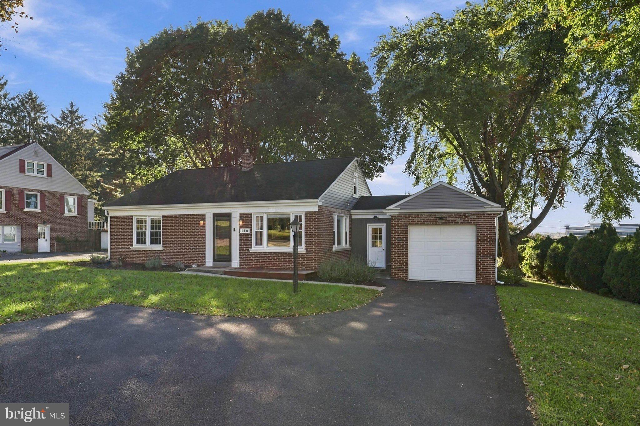 150 W ROSEVILLE ROAD