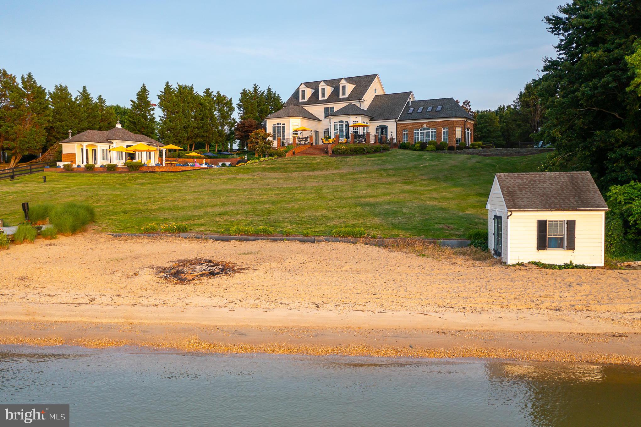 POTOMAC RIVER - Residential