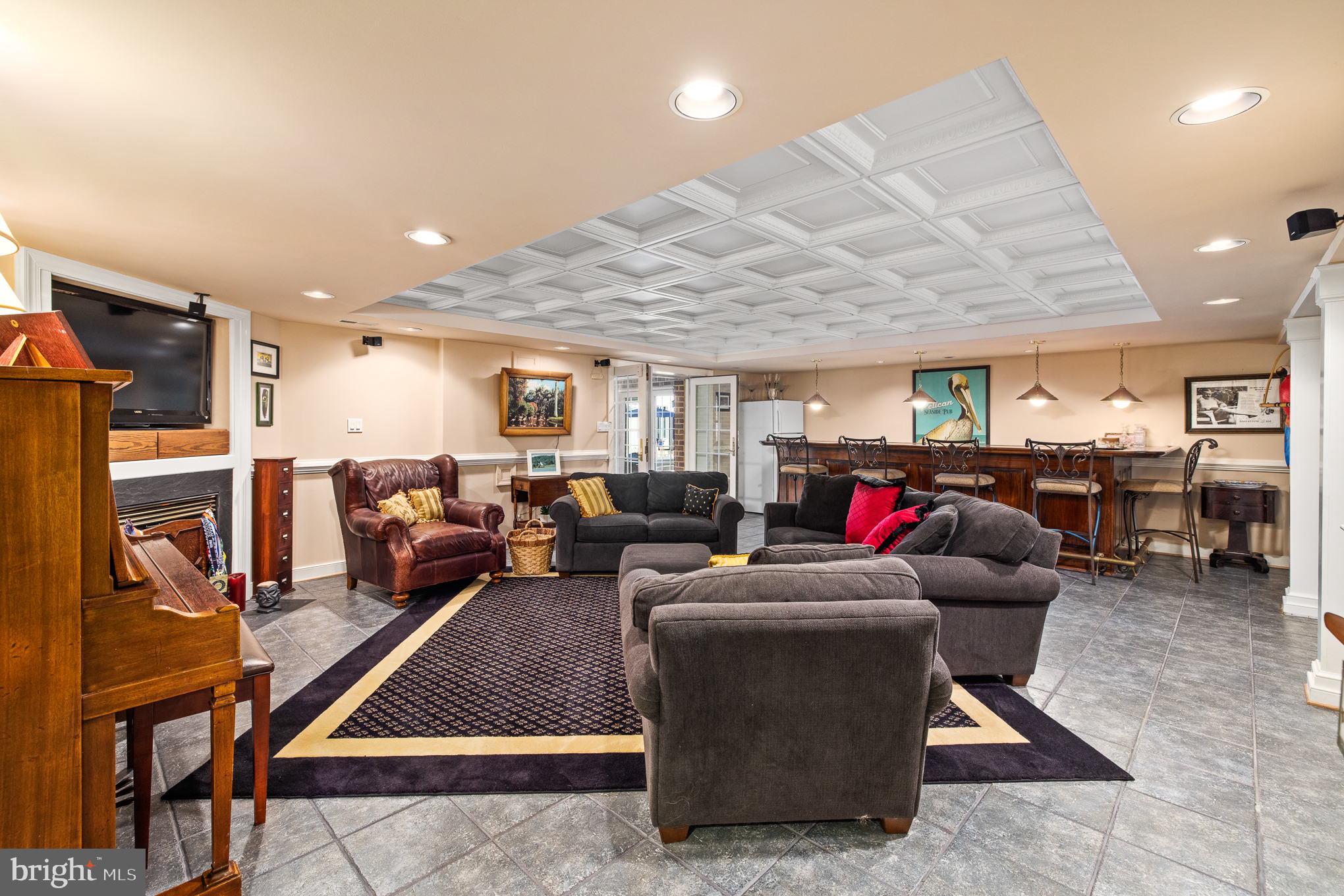 POTOMAC RIVER - Residential