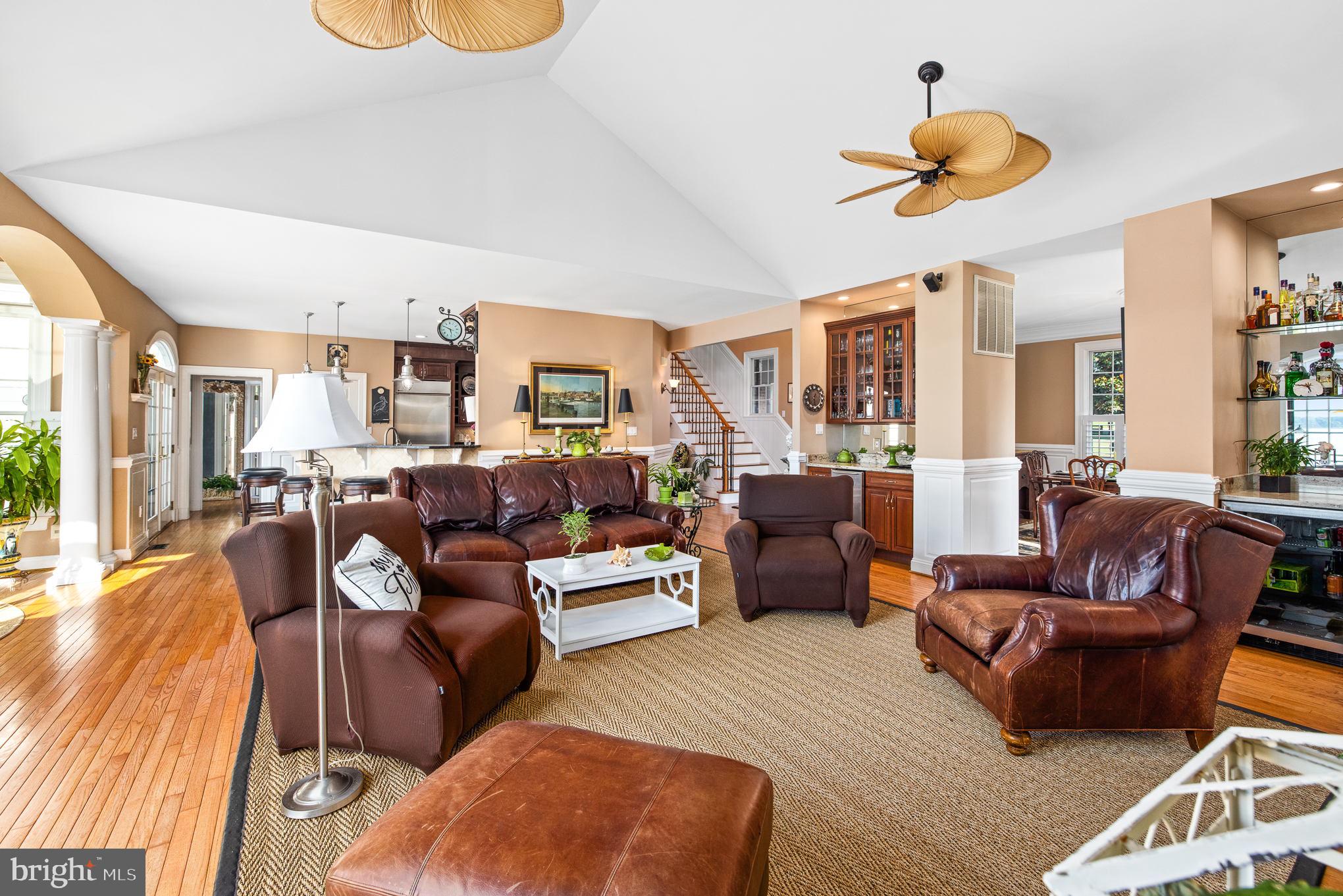 POTOMAC RIVER - Residential