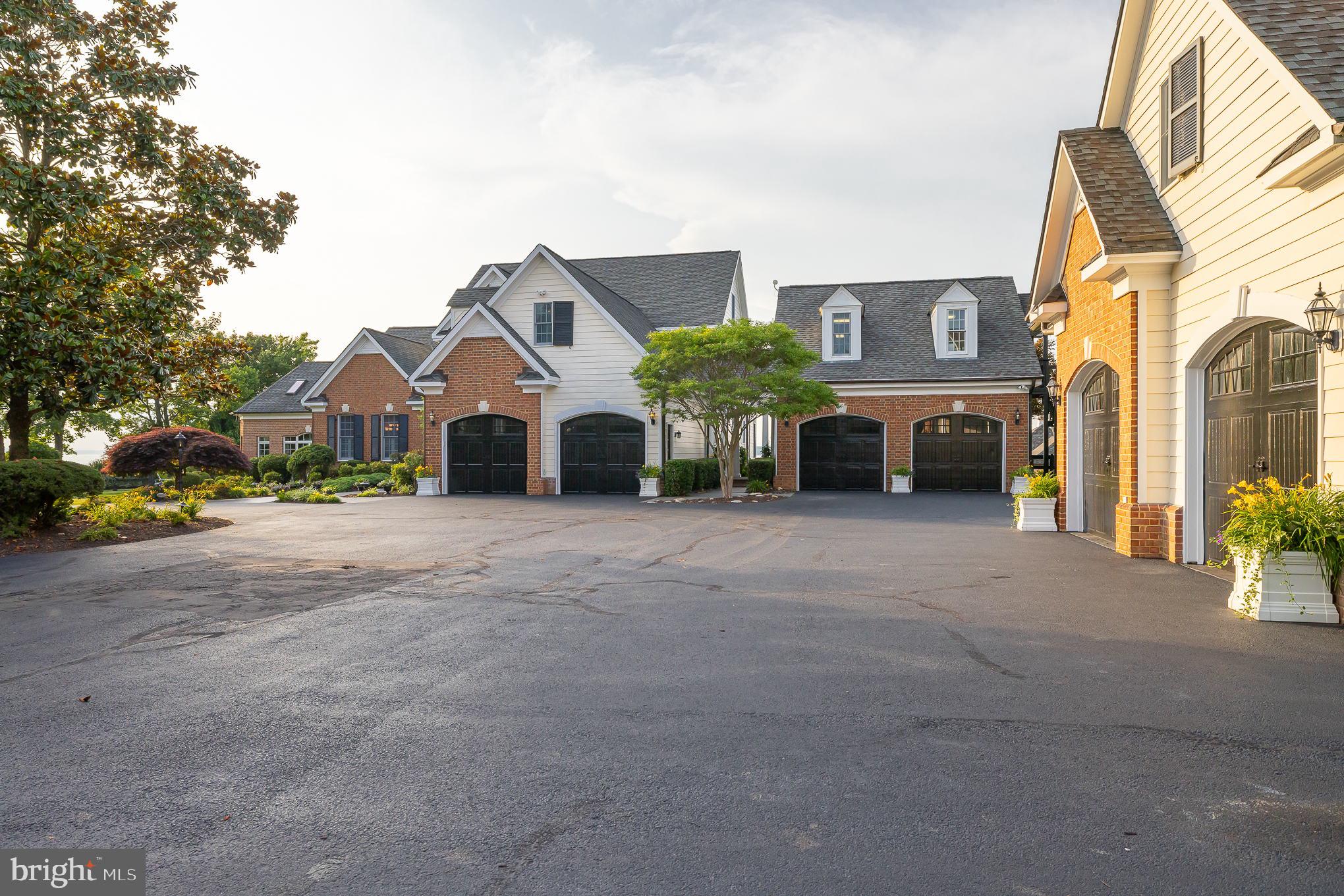 POTOMAC RIVER - Residential