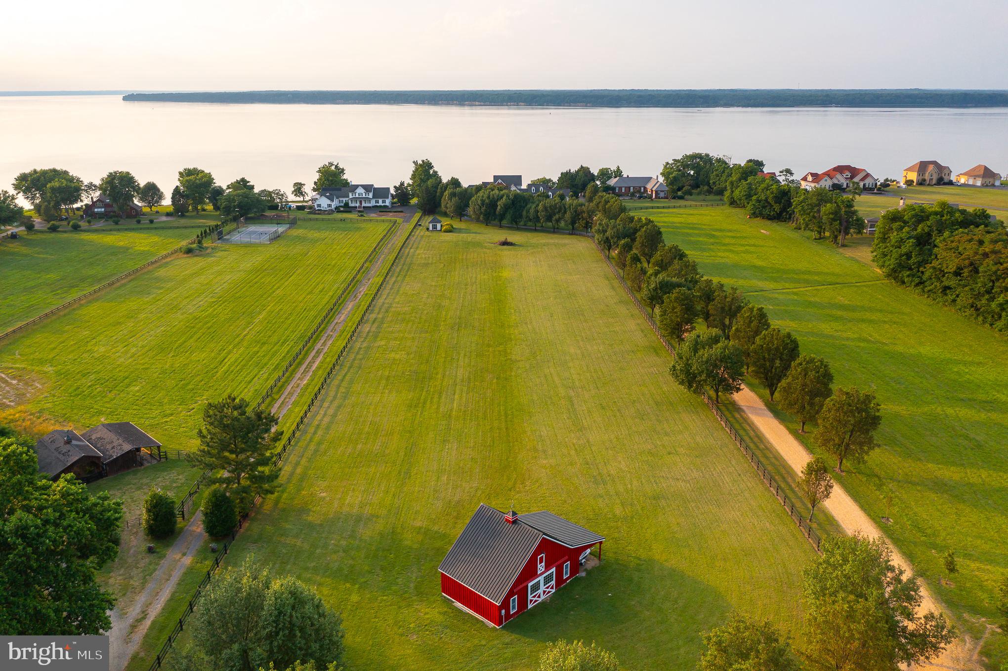 POTOMAC RIVER - Residential