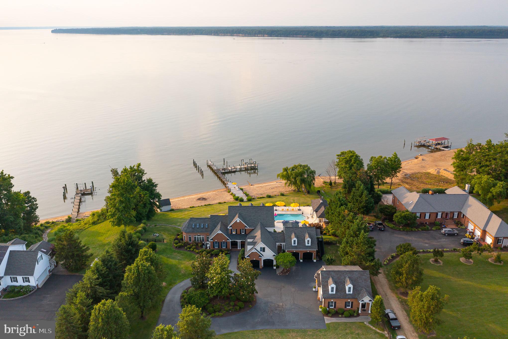 POTOMAC RIVER - Residential