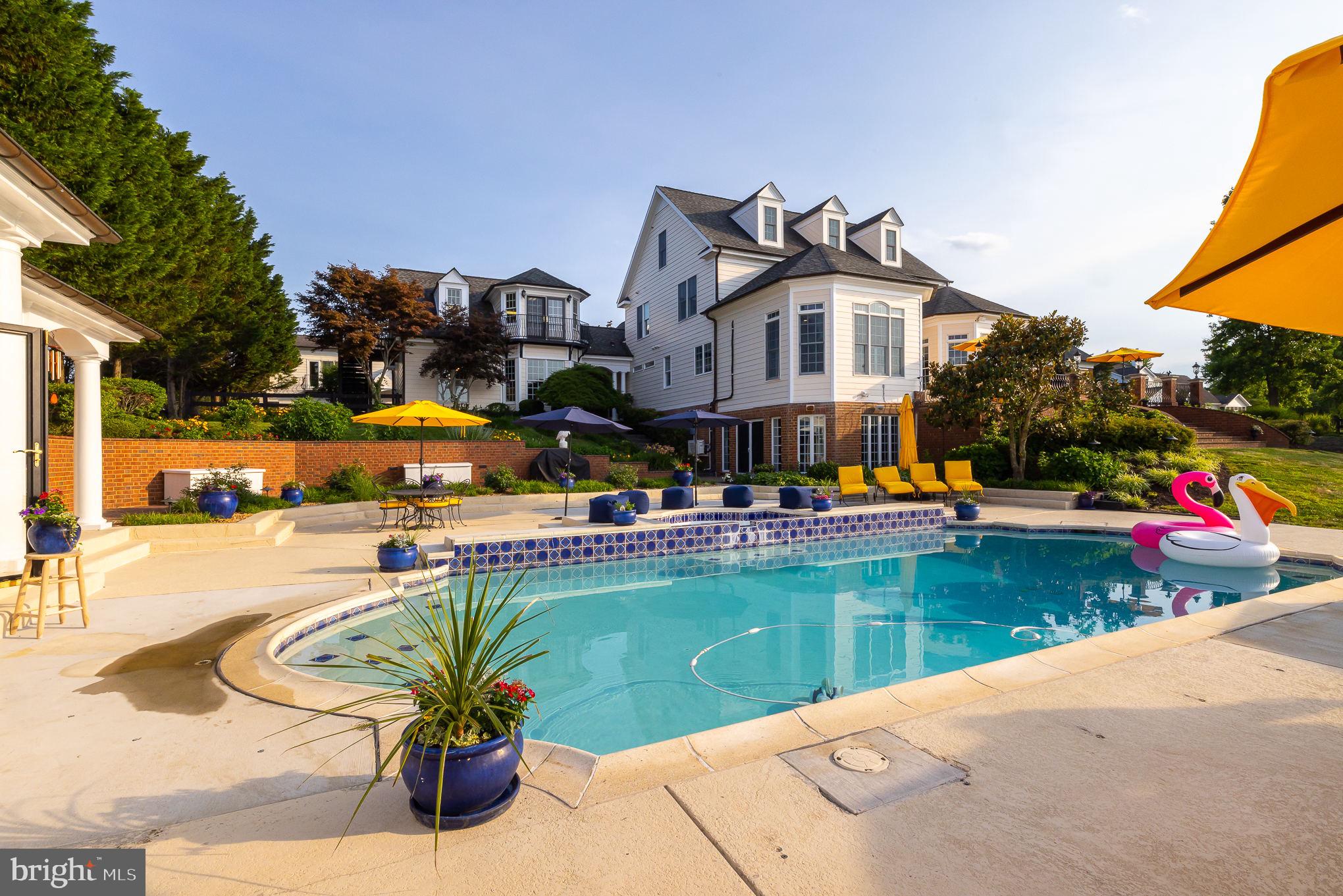 POTOMAC RIVER - Residential