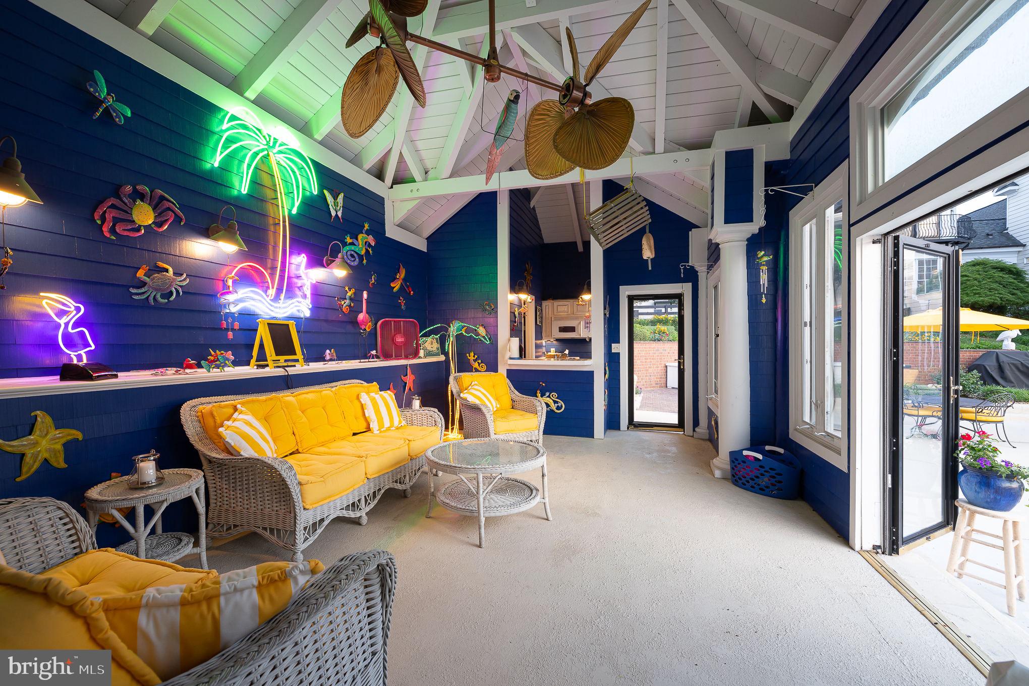 POTOMAC RIVER - Residential