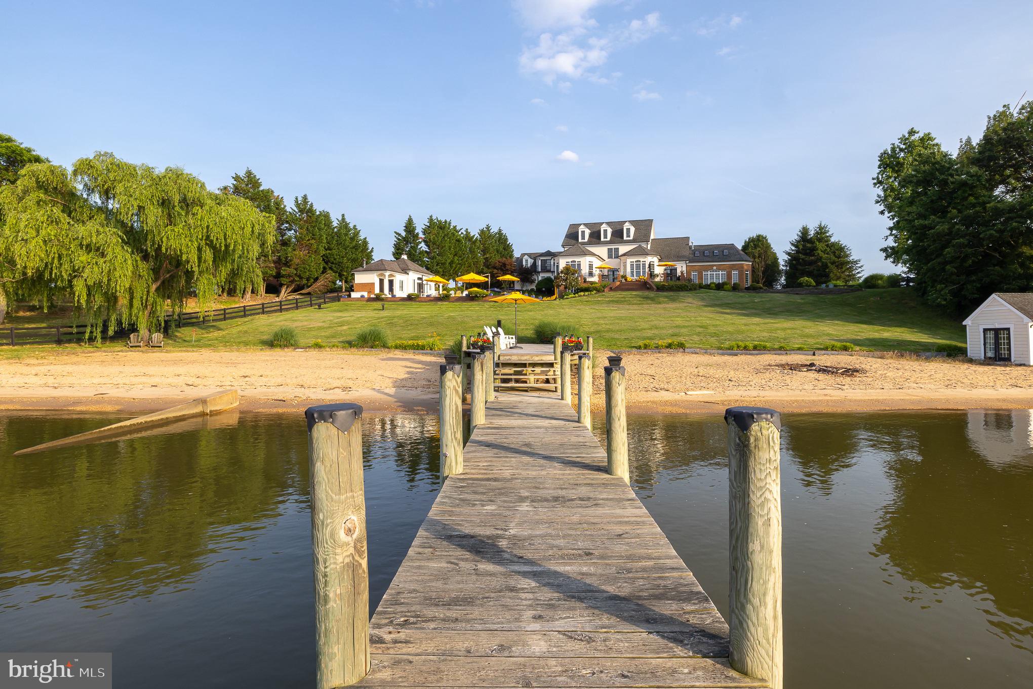 POTOMAC RIVER - Residential