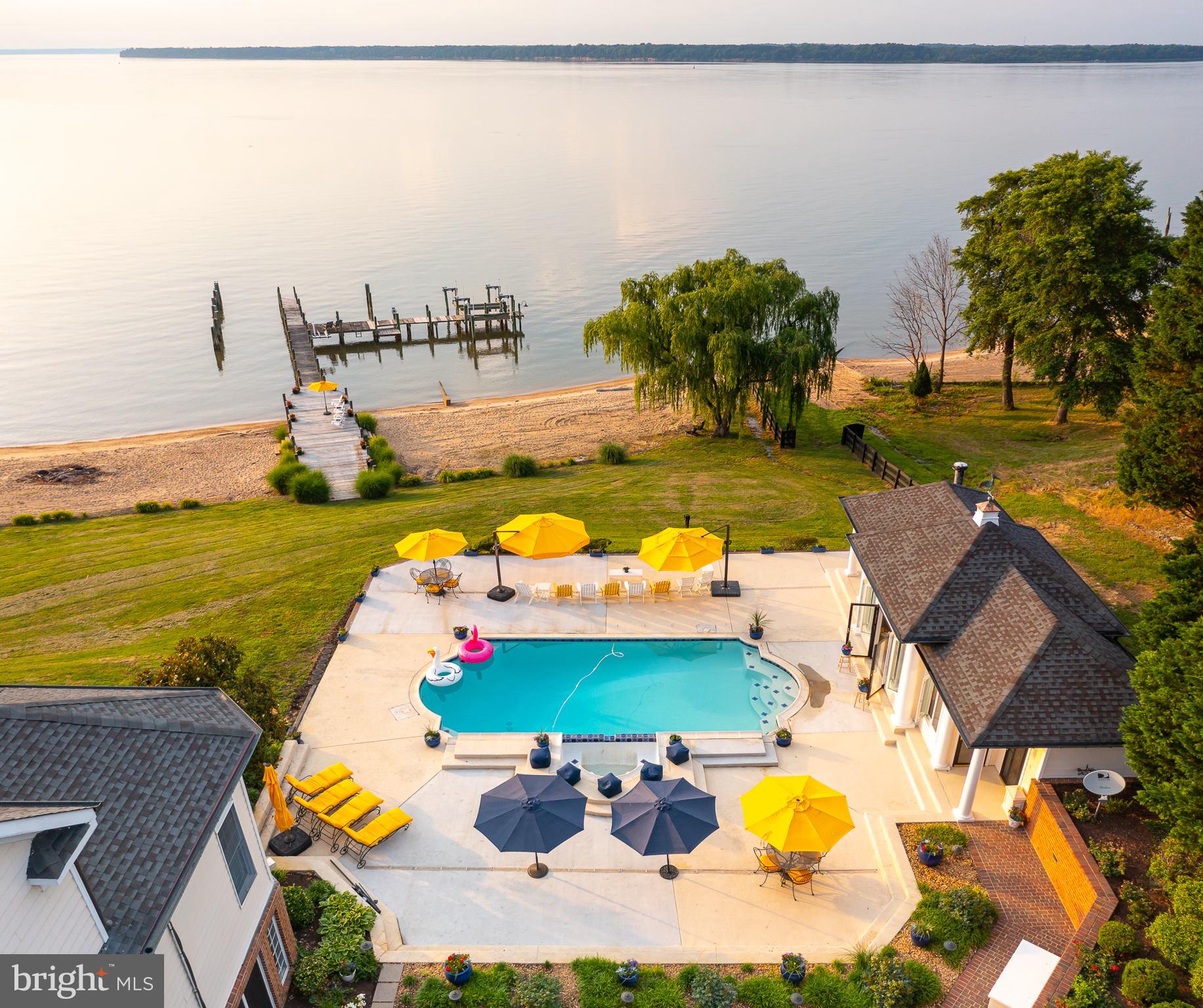 POTOMAC RIVER - Residential