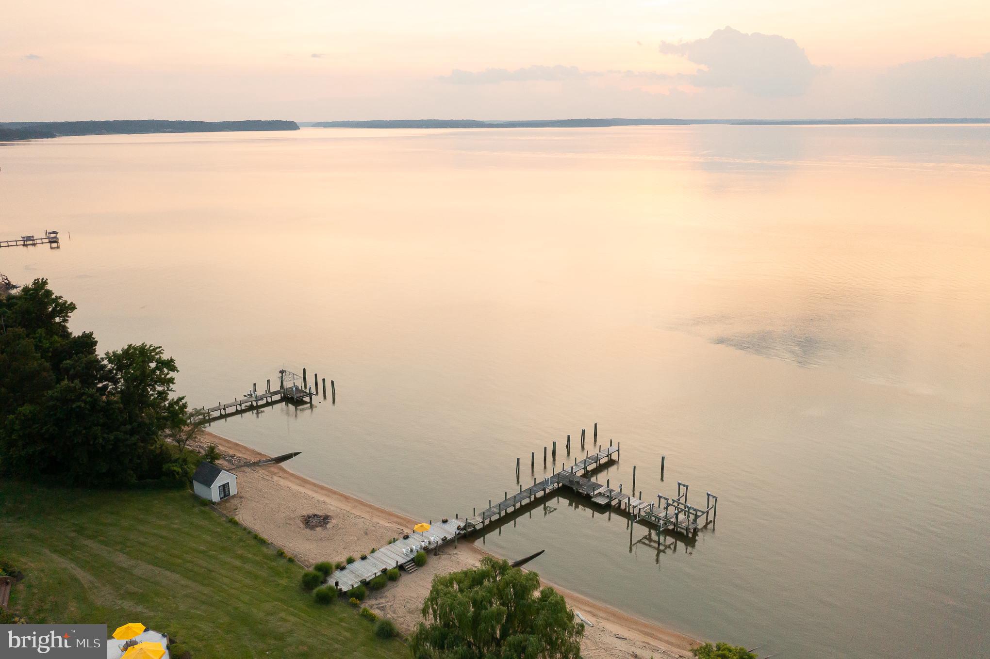 POTOMAC RIVER - Residential