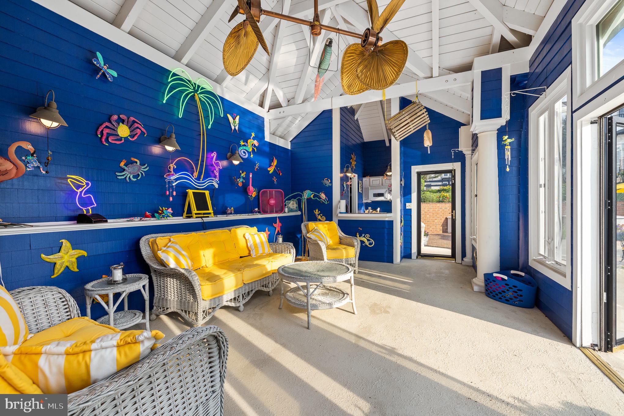 POTOMAC RIVER - Residential