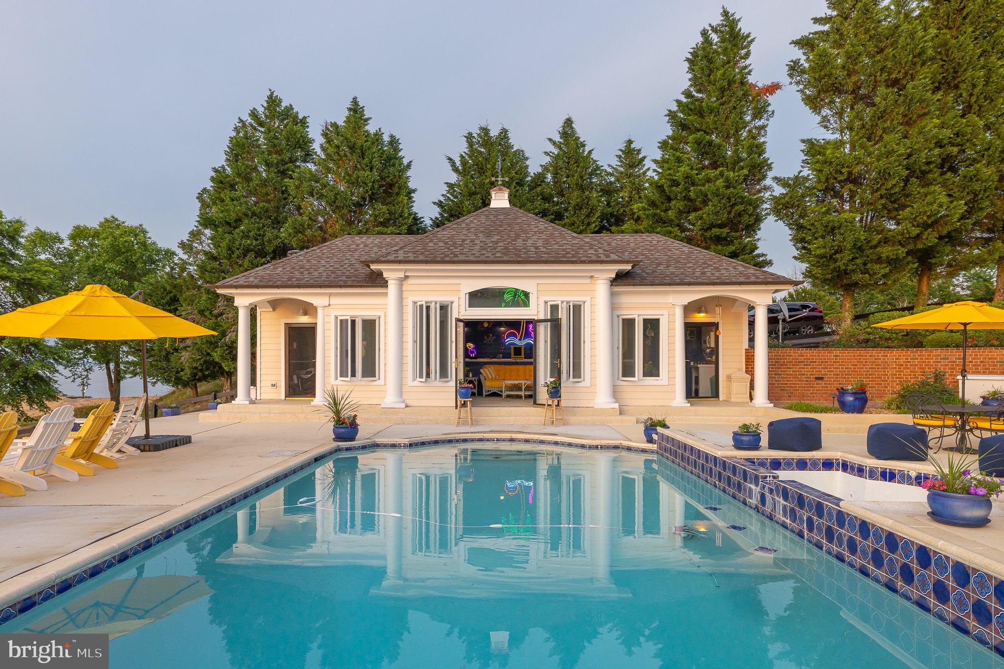 POTOMAC RIVER - Residential