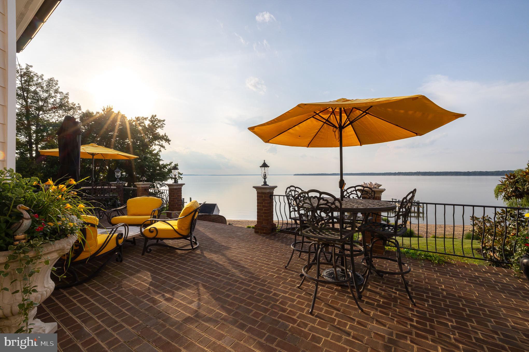 POTOMAC RIVER - Residential