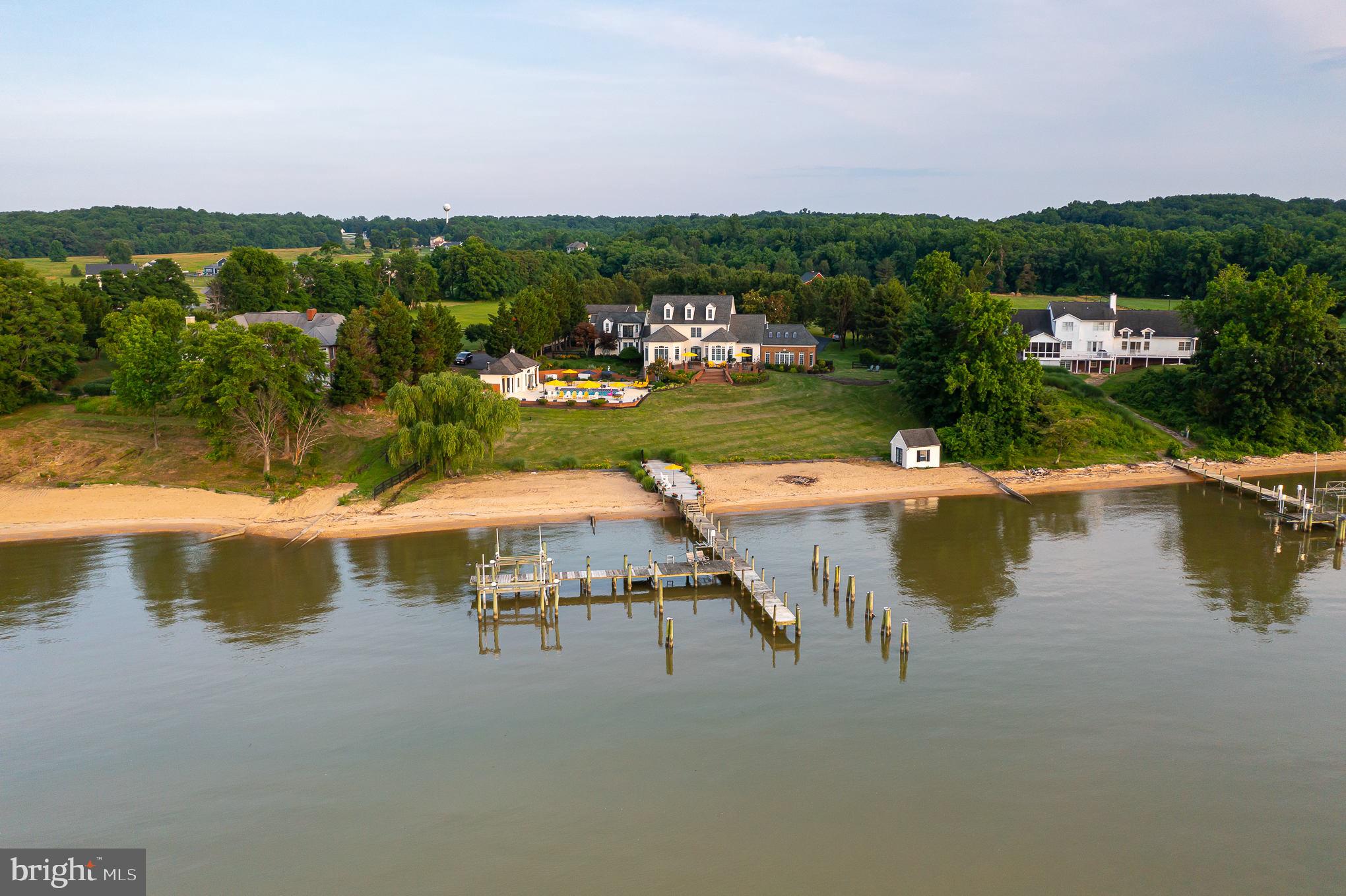 POTOMAC RIVER - Residential