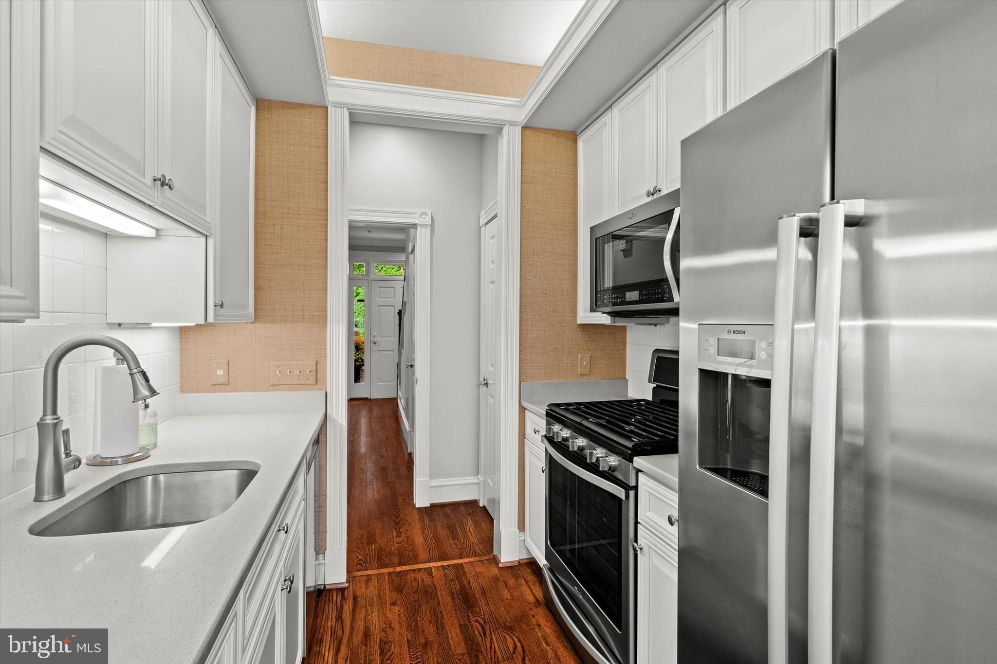 OLD TOWN GATEWAY - Residential