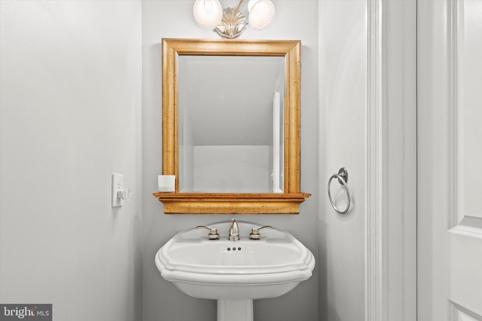 OLD TOWN GATEWAY - Residential