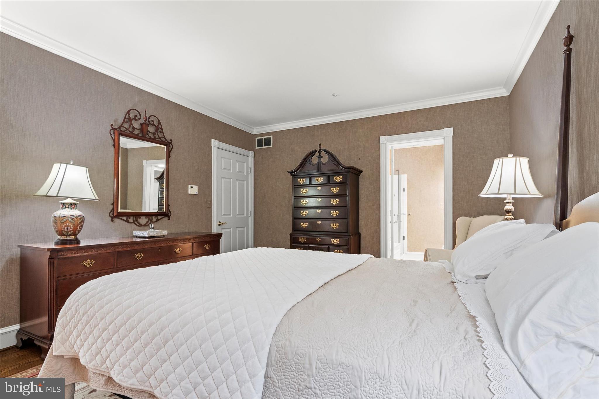 OLD TOWN GATEWAY - Residential