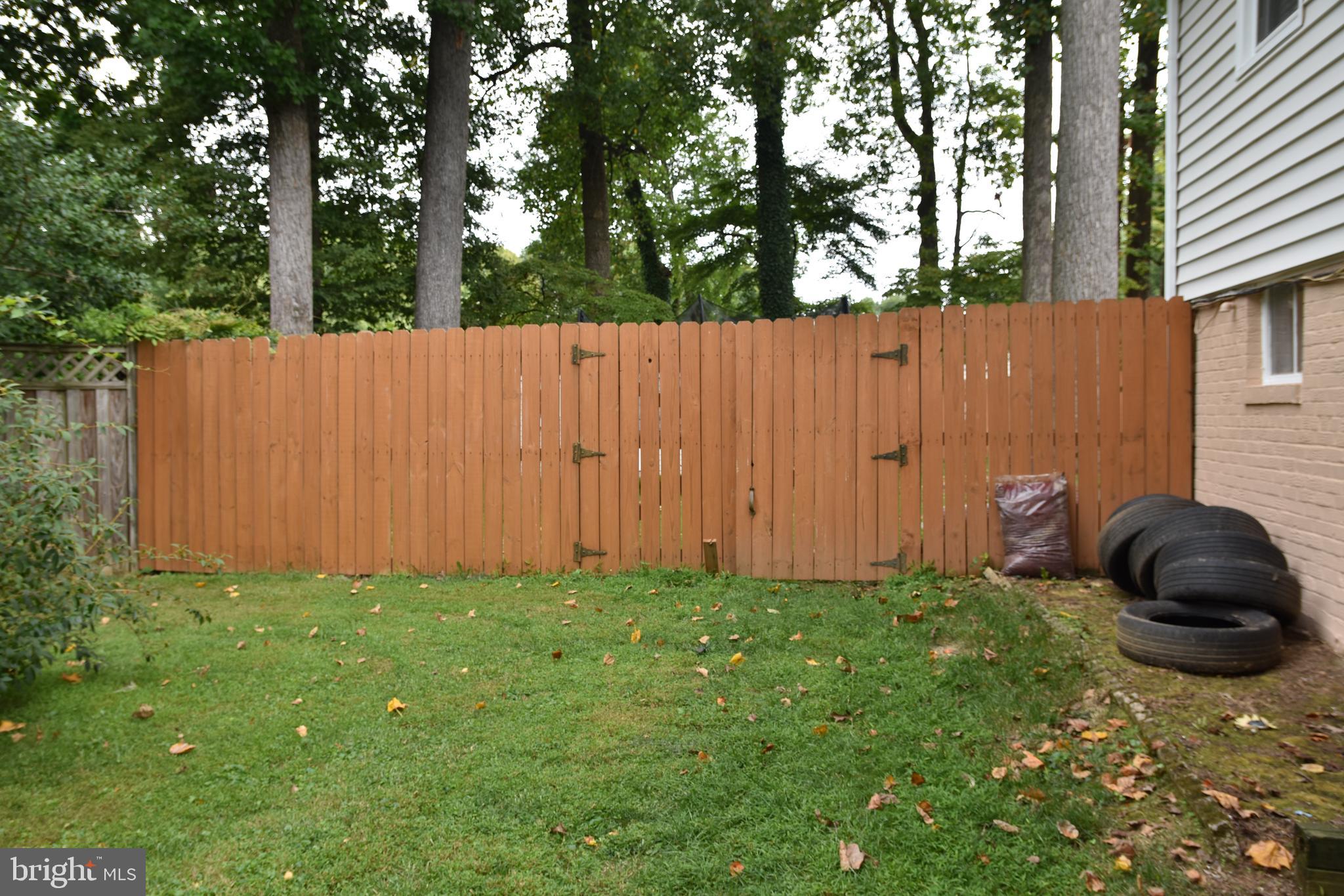 NORTH SPRINGFIELD - Residential Lease