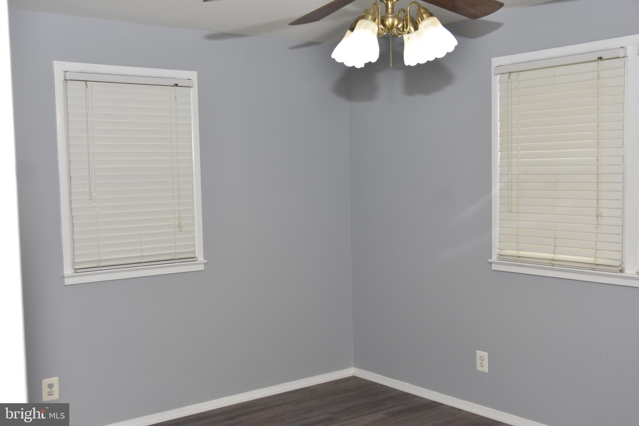 NORTH SPRINGFIELD - Residential Lease