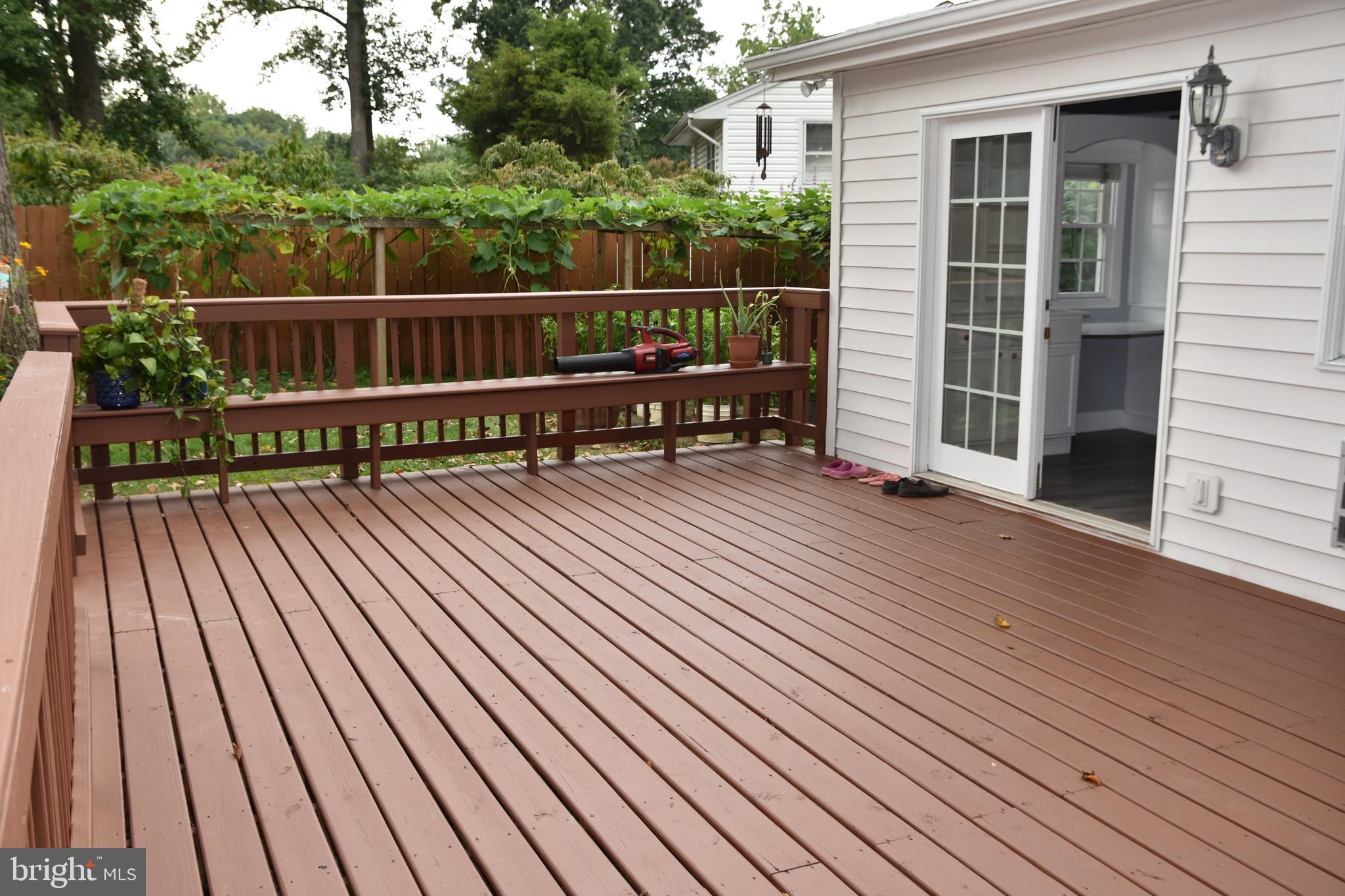 NORTH SPRINGFIELD - Residential Lease