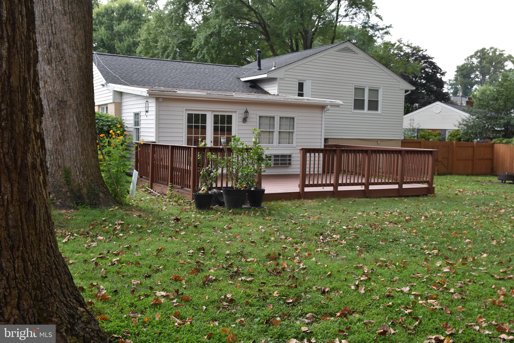 NORTH SPRINGFIELD - Residential Lease