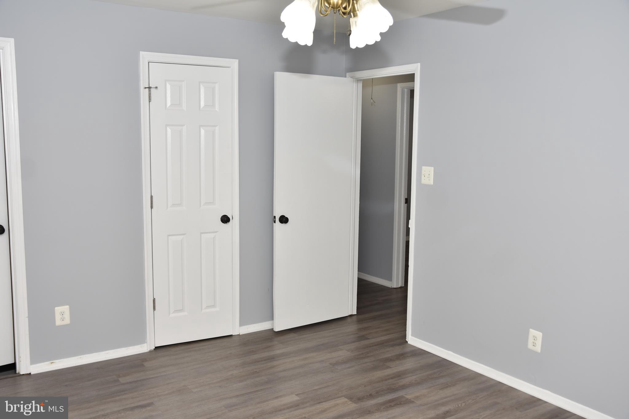 NORTH SPRINGFIELD - Residential Lease