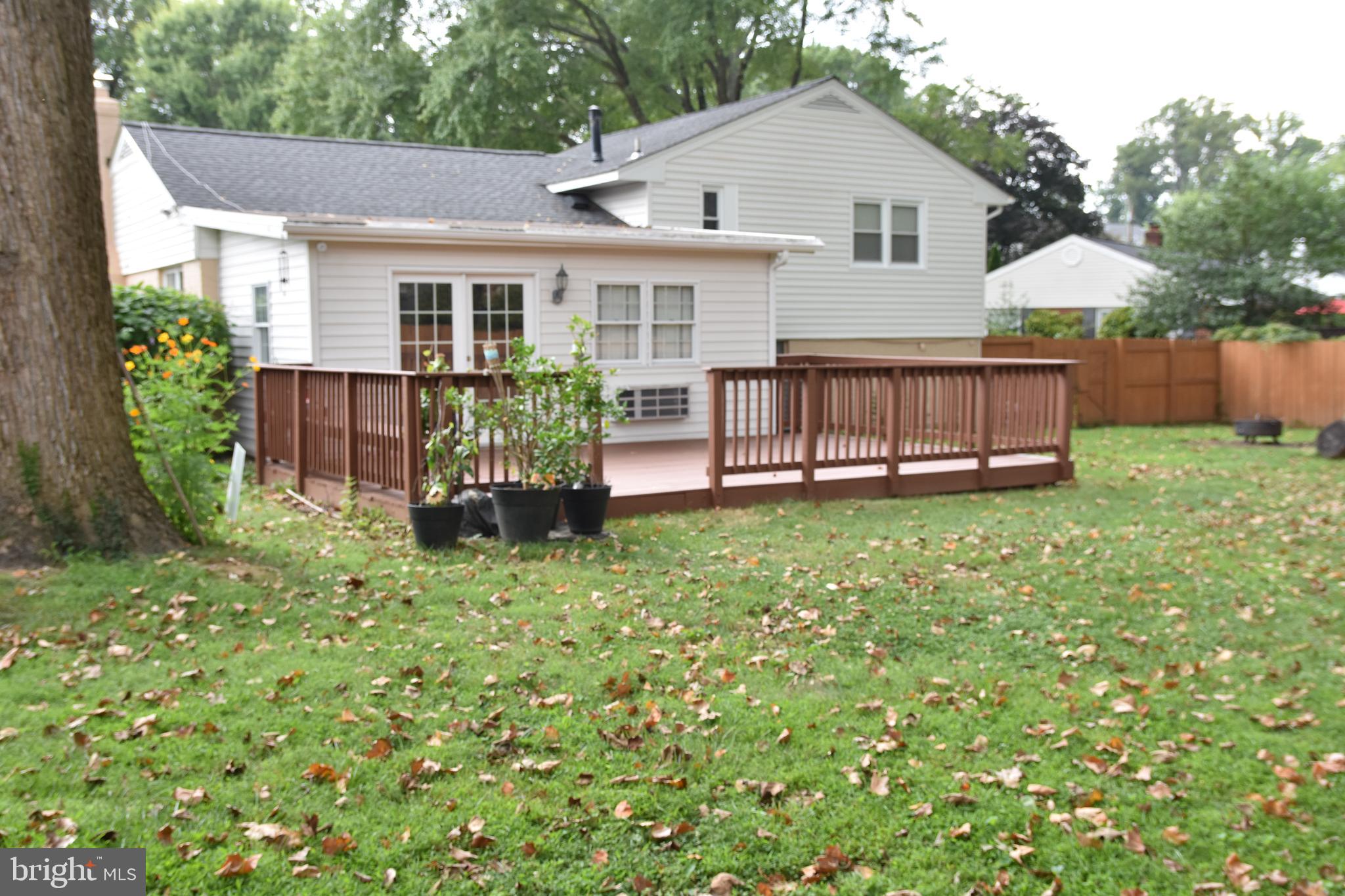 NORTH SPRINGFIELD - Residential Lease