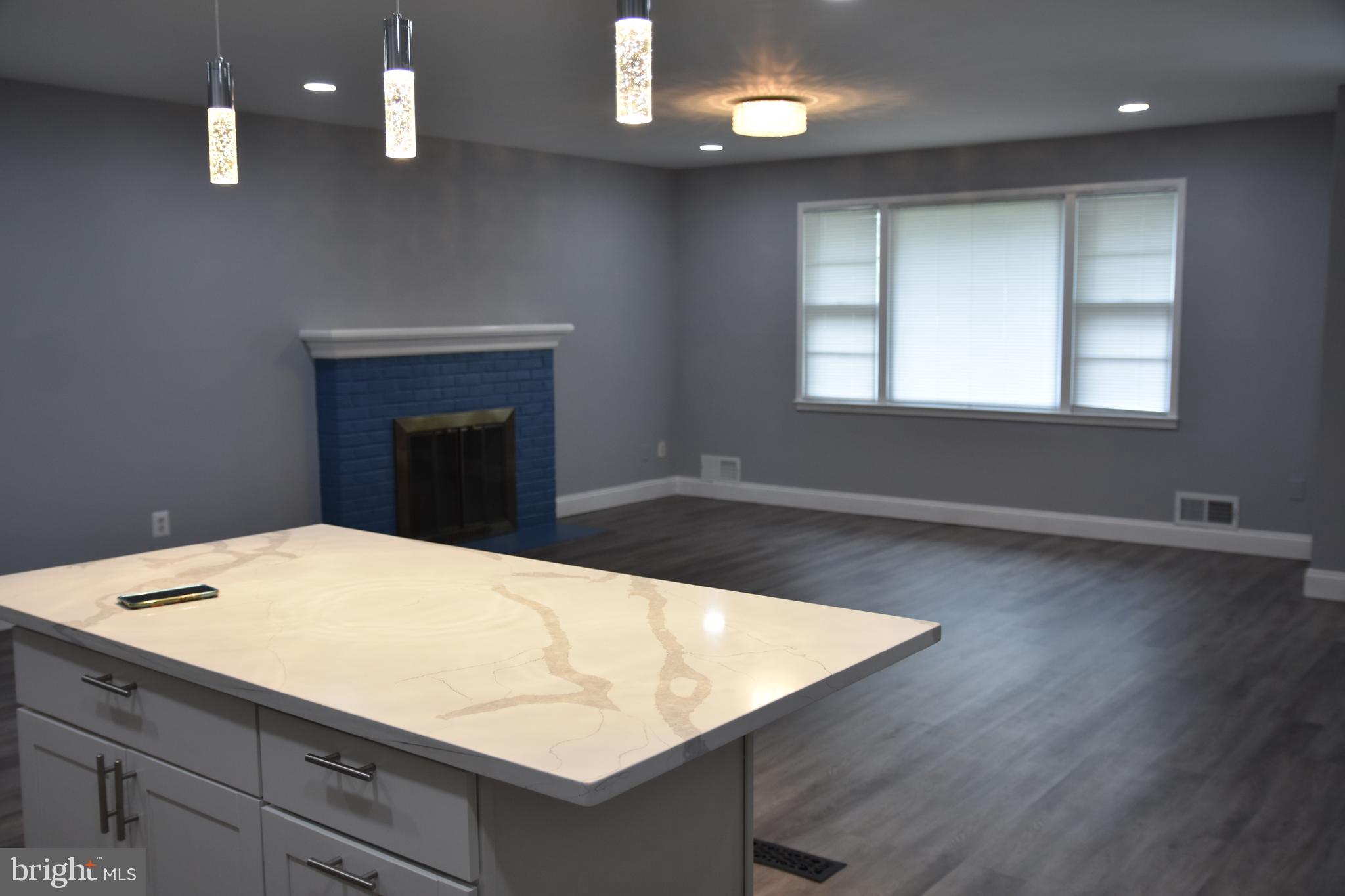 NORTH SPRINGFIELD - Residential Lease