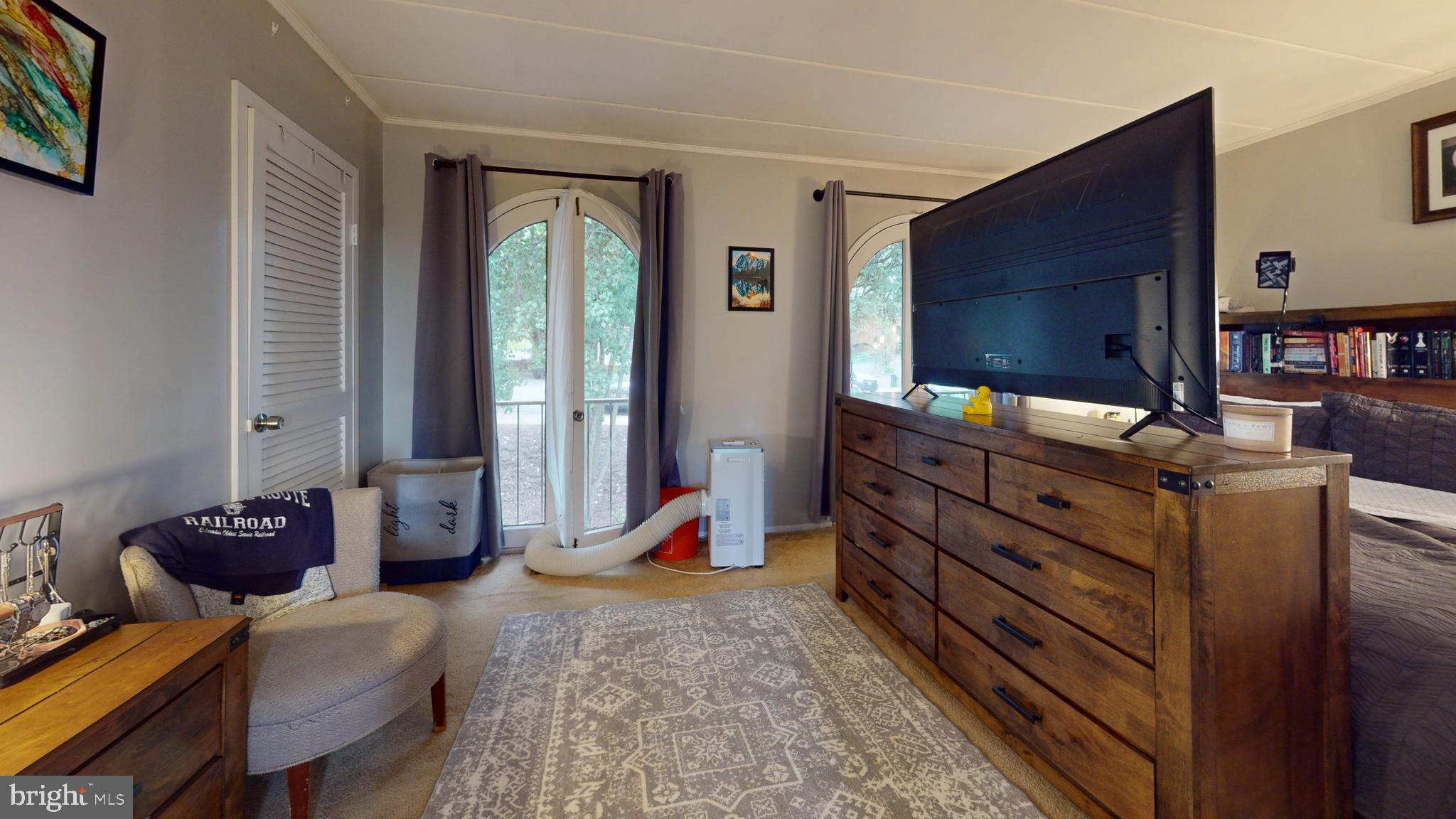 HUNTINGTON CLUB - Residential