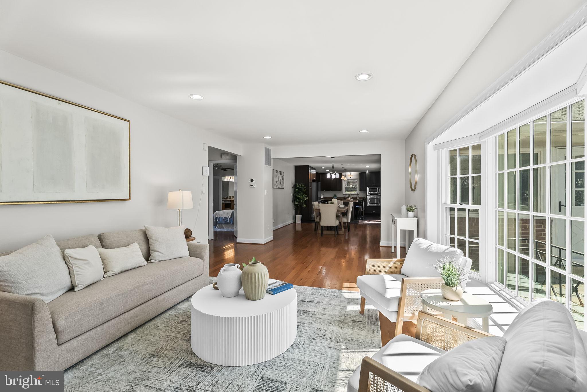 DUNLOP HILLS - Residential