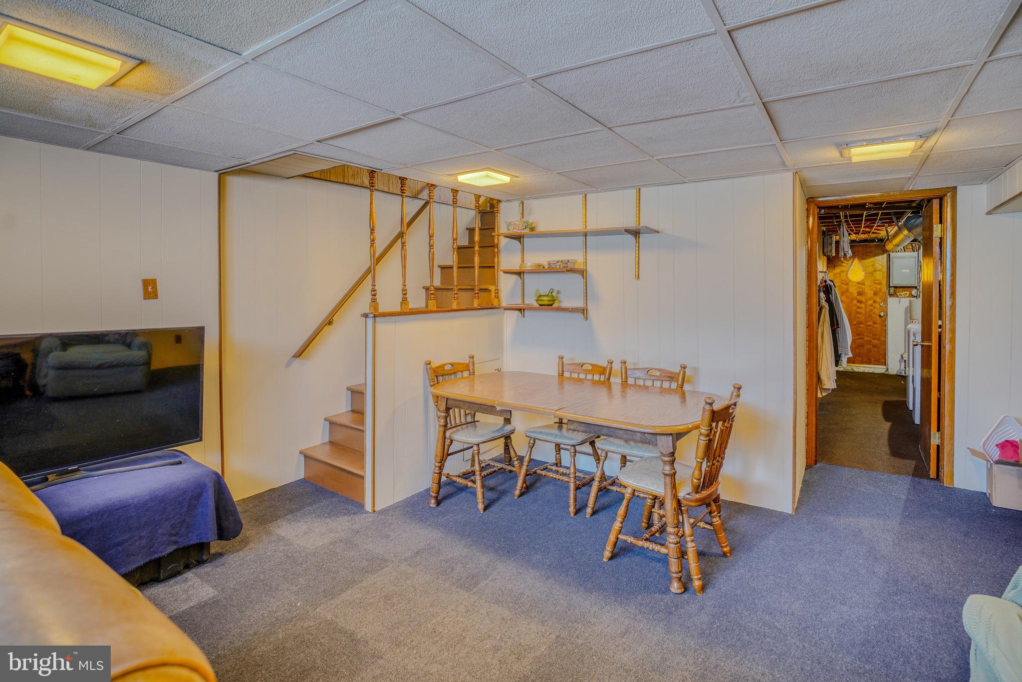 CRISPIN GARDENS - Residential