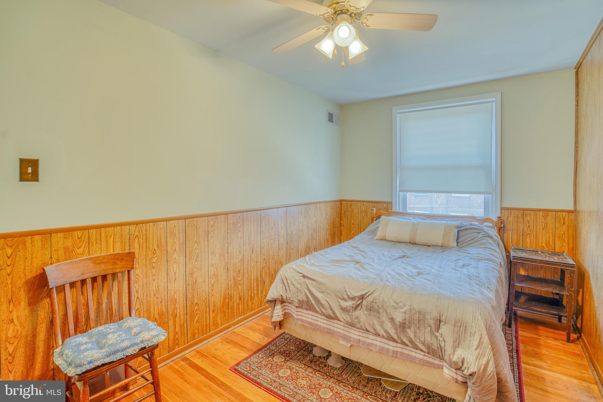 CRISPIN GARDENS - Residential