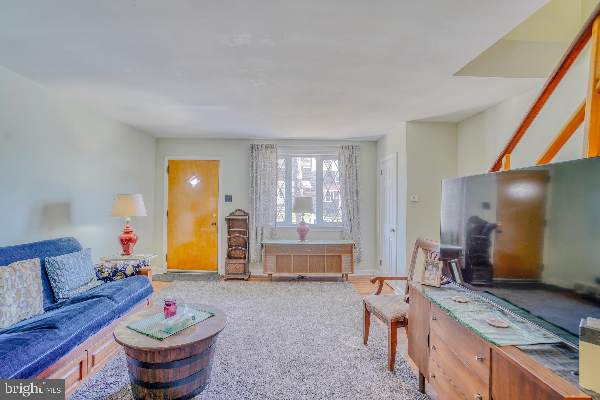 CRISPIN GARDENS - Residential