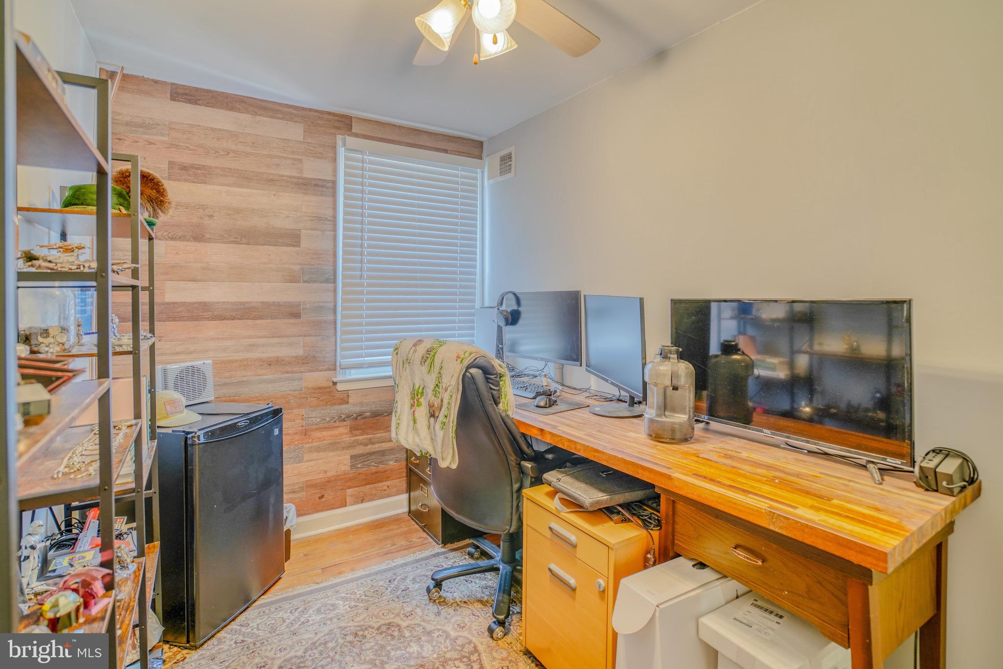 CRISPIN GARDENS - Residential