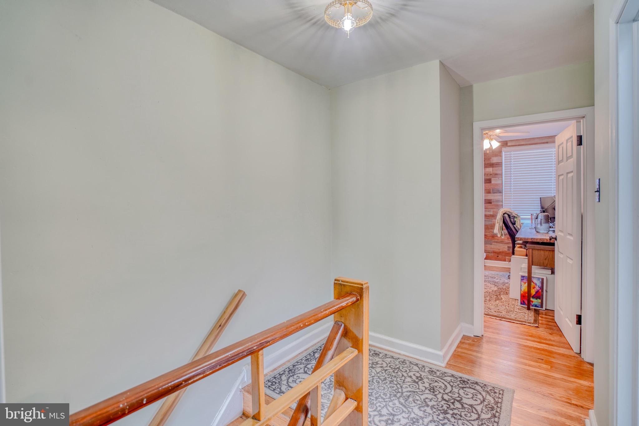 CRISPIN GARDENS - Residential