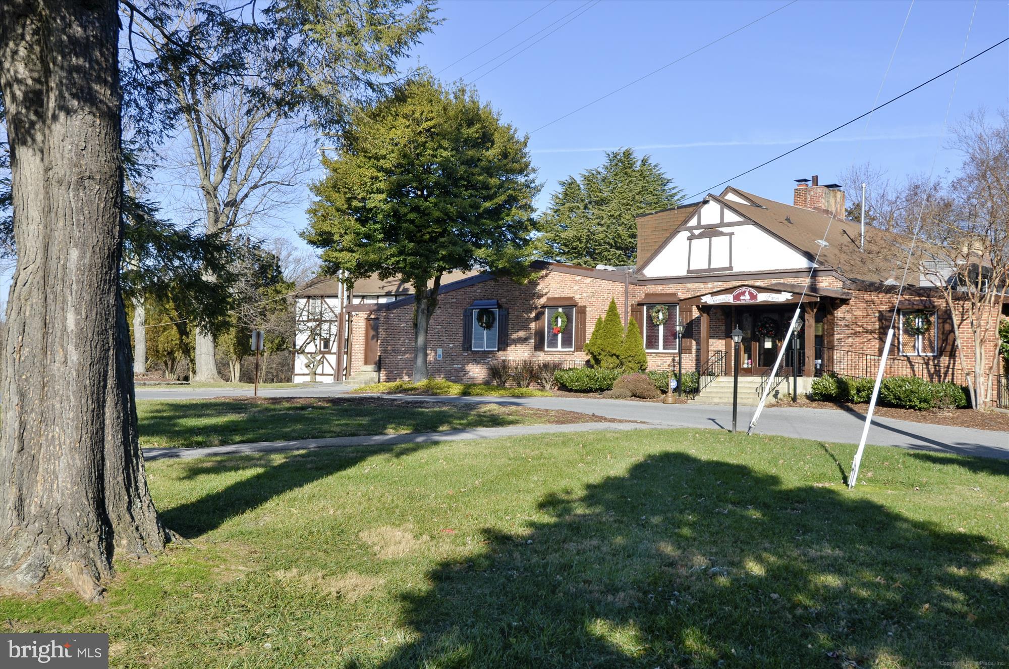 FALLSWOOD - Residential