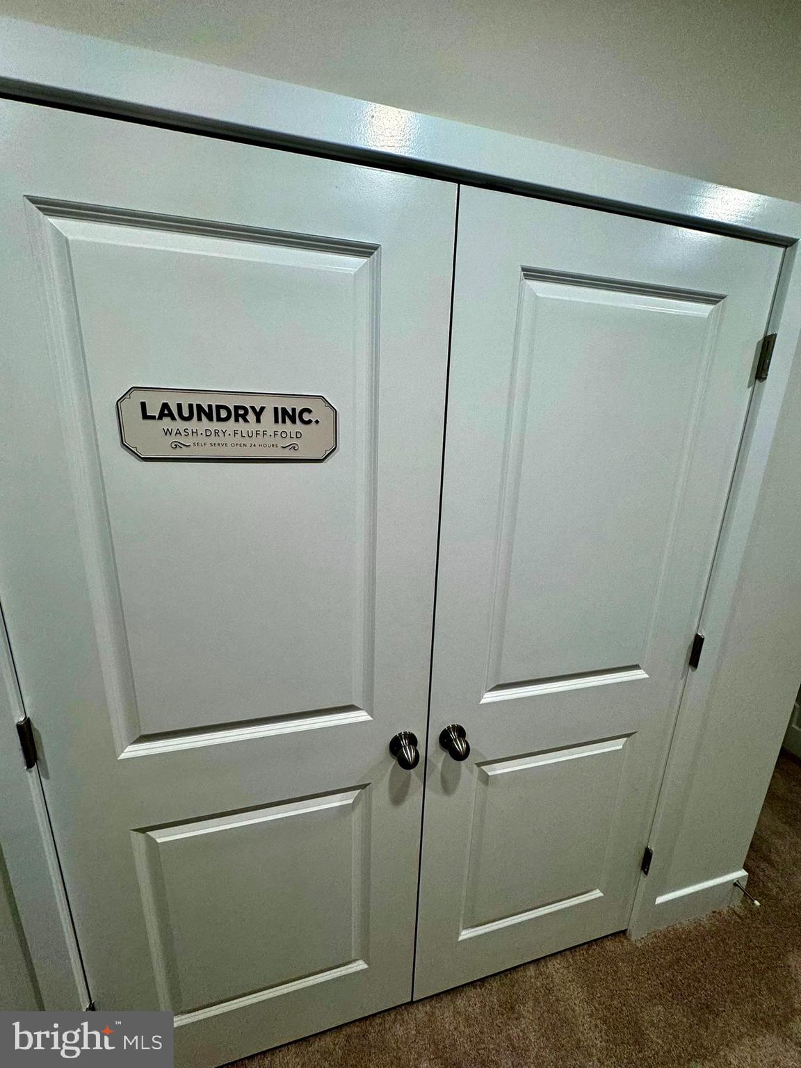 THE WOODS AT MYRTLE POINT - Residential Lease