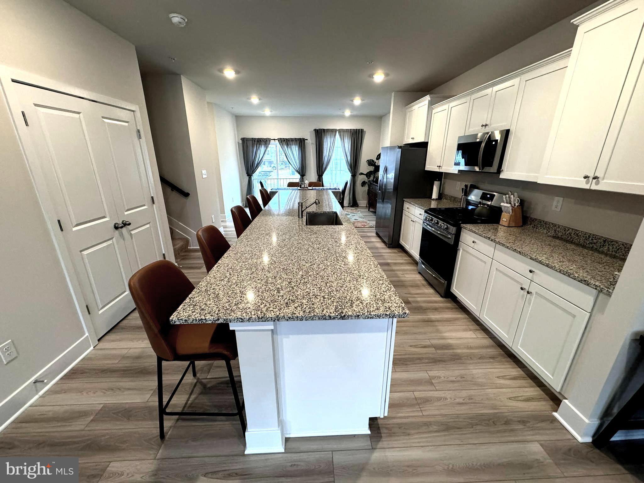 THE WOODS AT MYRTLE POINT - Residential Lease