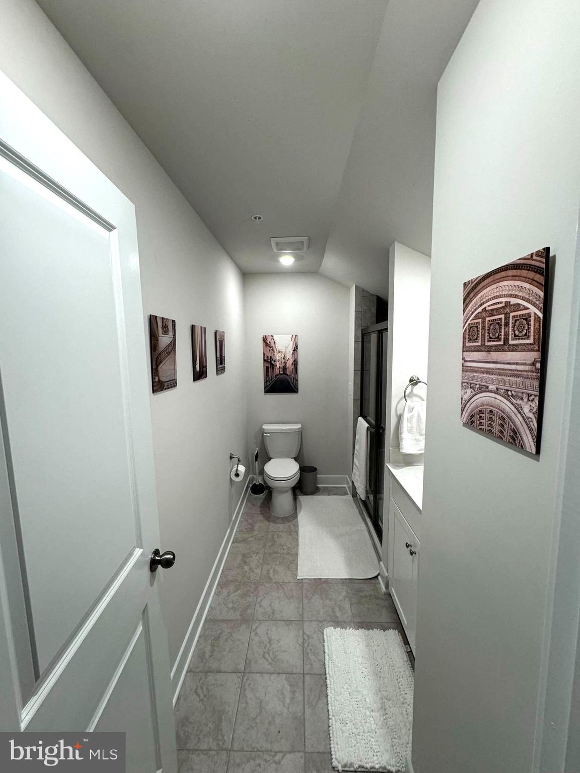 THE WOODS AT MYRTLE POINT - Residential Lease