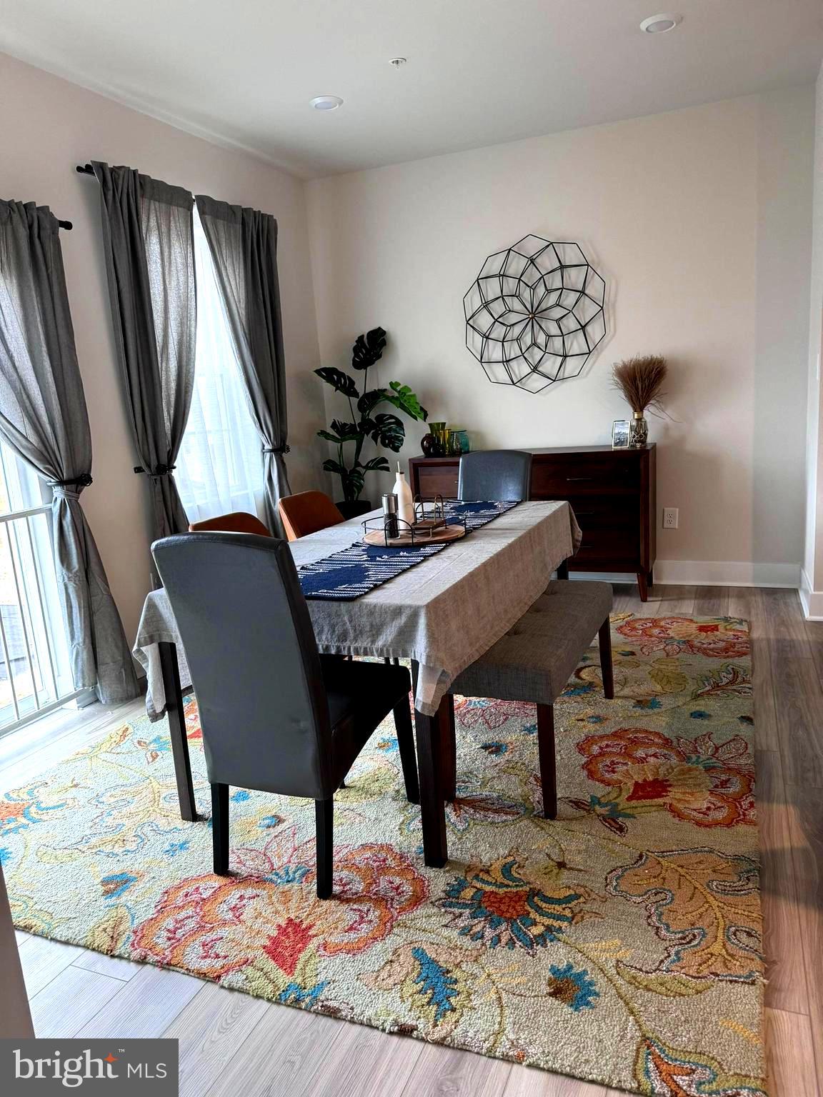 THE WOODS AT MYRTLE POINT - Residential Lease