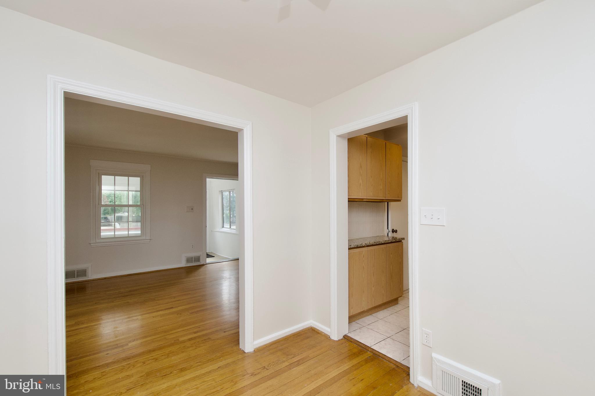 JEFFERSON MANOR - Residential